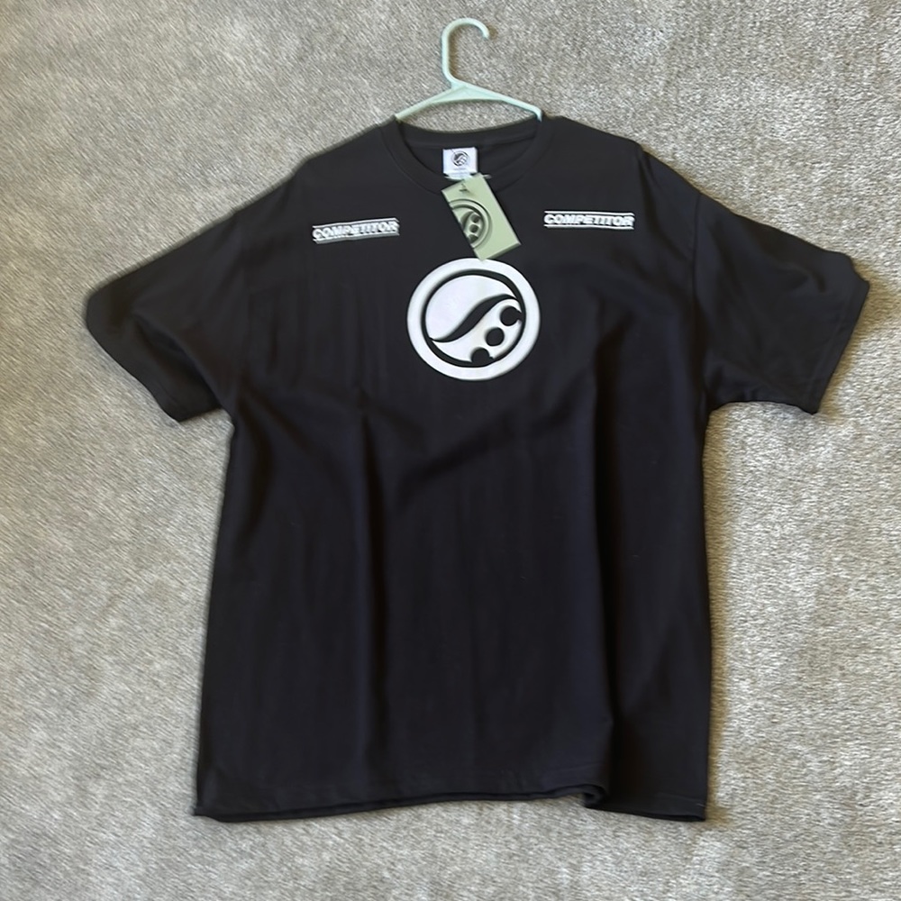 Shoyoroll shirt size xl these shirts are rare.